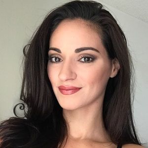 Meet your Posher, Veronica